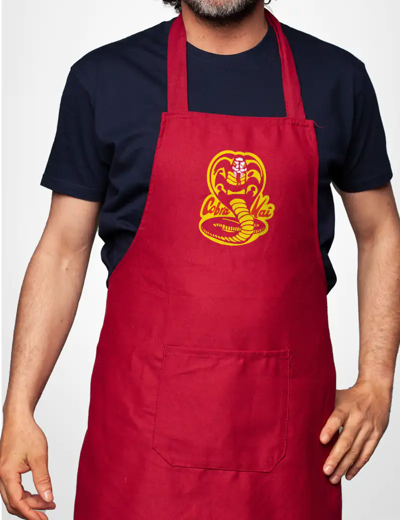 552 COBRA KAI SERPIENTE DELANTAL ROJO A